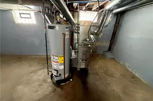 783 Leonard St, Akron, OH 44307 - Photo 27