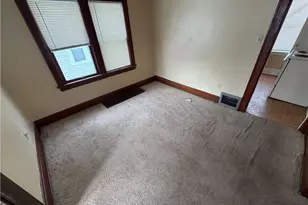 783 Leonard St, Akron, OH 44307 - Photo 5