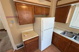 783 Leonard St, Akron, OH 44307 - Photo 13