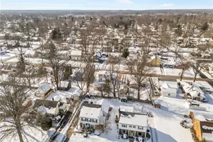 687 Crestview Ave, Akron, OH 44320 - Photo 37