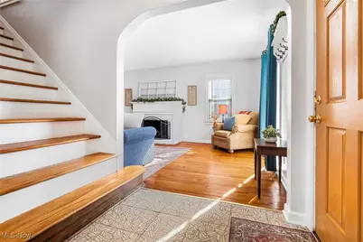 687 Crestview Avenue, Akron, OH 44320 - Photo 7