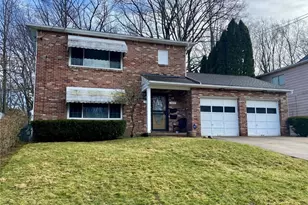 1859 Cromwell Dr, Akron, OH 44313 - Photo 1