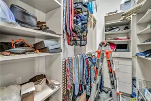 2189 Pinebrook Trail, Cuyahoga Falls, OH 44223 - Photo 25