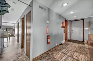 2189 Pinebrook Trail, Cuyahoga Falls, OH 44223 - Photo 9