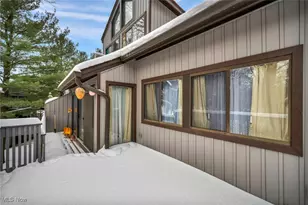 2189 Pinebrook Trail, Cuyahoga Falls, OH 44223 - Photo 5