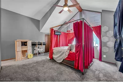 2189 Pinebrook Trail, Cuyahoga Falls, OH 44223 - Photo 33