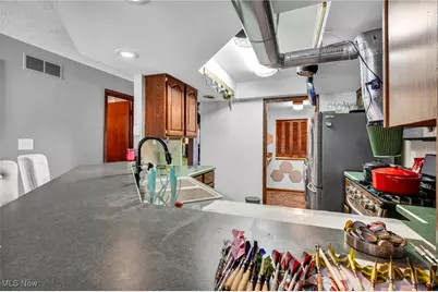 2189 Pinebrook Trail, Cuyahoga Falls, OH 44223 - Photo 13