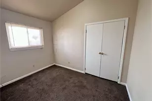 281 Grove St, Akron, OH 44302 - Photo 5