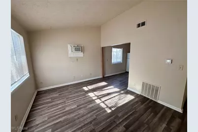 281 Grove Street #281, Akron, OH 44302 - Photo 3