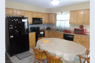 11541 Riverview Court #15, Loveland, OH 44130 - Photo 7