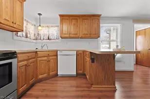 888 Fairfield School Rd, Columbiana, OH 44408 - Photo 5