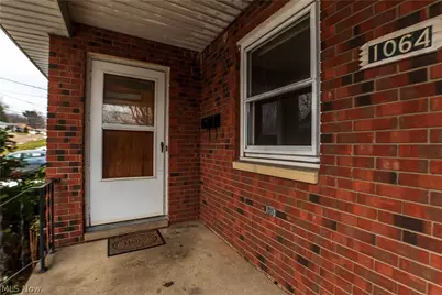 1062-1064 Saxon Avenue, Akron, OH 44314 - Photo 5