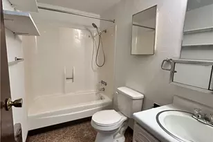 98 View St, Weirton, WV 26062 - Photo 5