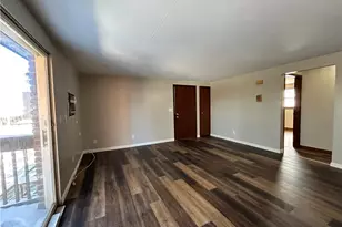 98 View St, Weirton, WV 26062 - Photo 3