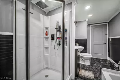 4717 Snow Road, Parma, OH 44134 - Photo 17