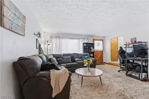 1428 9th St NW, Canton, OH 44703 - Photo 9