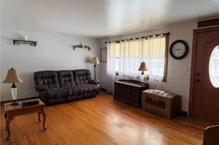 138 E Cedar St, Jefferson, OH 44047 - Photo 11