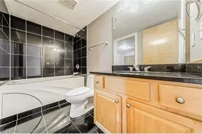 2222 Detroit Avenue #917, Loveland, OH 44113 - Photo 7