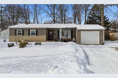 4040 Burton Drive, Stow, OH 44224 - Photo 1