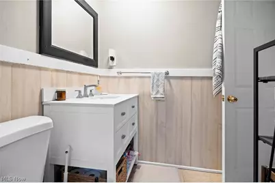 1379 Westlake Avenue, Oakwood, OH 44107 - Photo 37