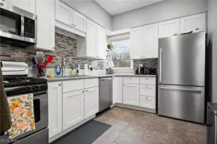 1379 Westlake Ave, Oakwood, OH 44107 - Photo 29