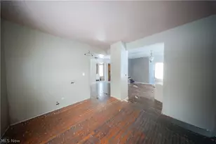 14609 Shaw Ave, East Cleveland, OH 44112 - Photo 3