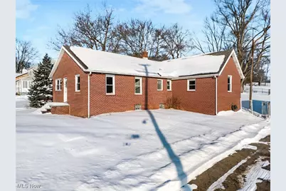 3863 Richville Drive SW, Canton, OH 44706 - Photo 1