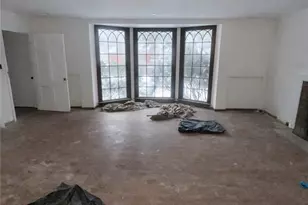 3575 Gridley Rd, Huber Heights, OH 44122 - Photo 11