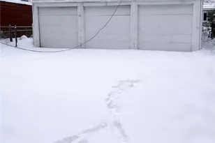 3575 Gridley Rd, Huber Heights, OH 44122 - Photo 7