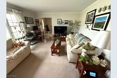 1026 Joy Oval, Green Hills, OH 44131 - Photo 5