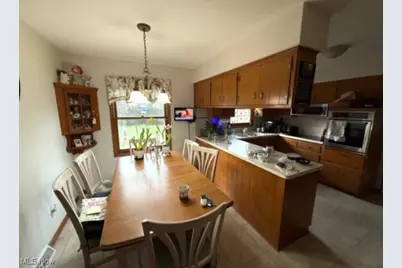 1026 Joy Oval, Green Hills, OH 44131 - Photo 11