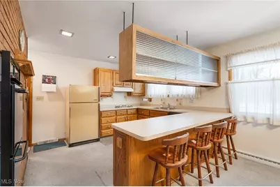 401 Louisiana Avenue, Elyria, OH 44035 - Photo 3