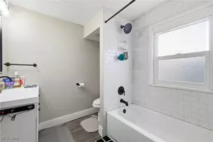 1022 19th St NE, Canton, OH 44714 - Photo 21