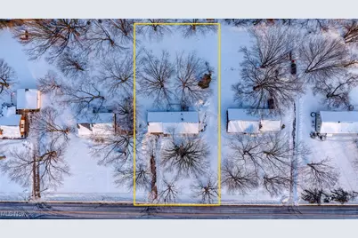 9856 Market Avenue N, Hartville, OH 44632 - Photo 5