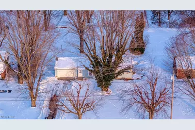 9856 Market Avenue N, Hartville, OH 44632 - Photo 47