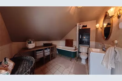 404 Wirth Avenue, Akron, OH 44312 - Photo 11