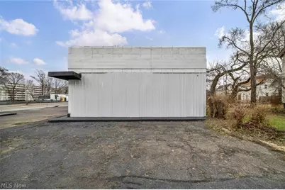 8400-8402 Cedar Avenue, Loveland, OH 44103 - Photo 7