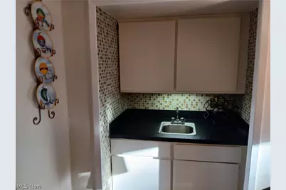 940 Trimble Place, Sagamore Hills, OH 44067 - Photo 5