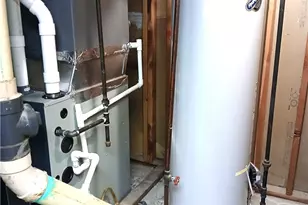 940 Trimble Pl, Sagamore Hills, OH 44067 - Photo 35