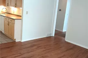 940 Trimble Pl, Sagamore Hills, OH 44067 - Photo 13