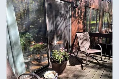 940 Trimble Place, Sagamore Hills, OH 44067 - Photo 37