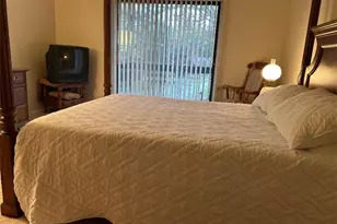 940 Trimble Pl, Sagamore Hills, OH 44067 - Photo 25