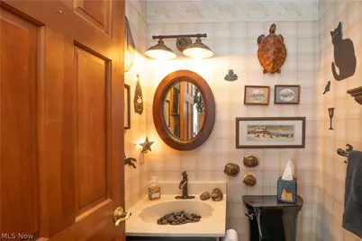 2466 Mohler Drive NW, North Canton, OH 44720 - Photo 23