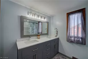 855 Osborn Ave, Lorain, OH 44052 - Photo 23