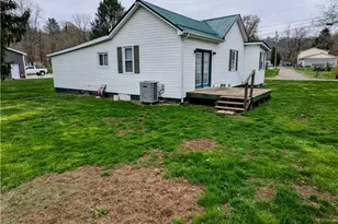 49851 Main St, St Clairsville, OH 43950 - Photo 7