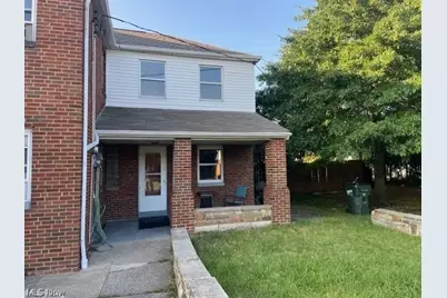 455 E 200th Street, Euclid, OH 44119 - Photo 1