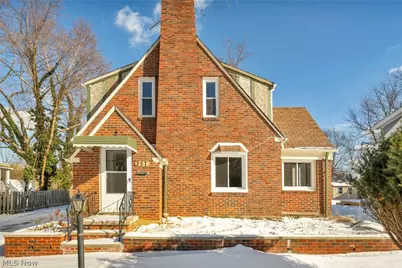 257 E 270th Street, Euclid, OH 44132 - Photo 1