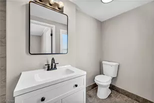 257 E 270th St, Euclid, OH 44132 - Photo 31