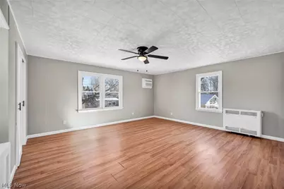 257 E 270th Street, Euclid, OH 44132 - Photo 13