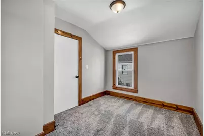 257 E 270th Street, Euclid, OH 44132 - Photo 27